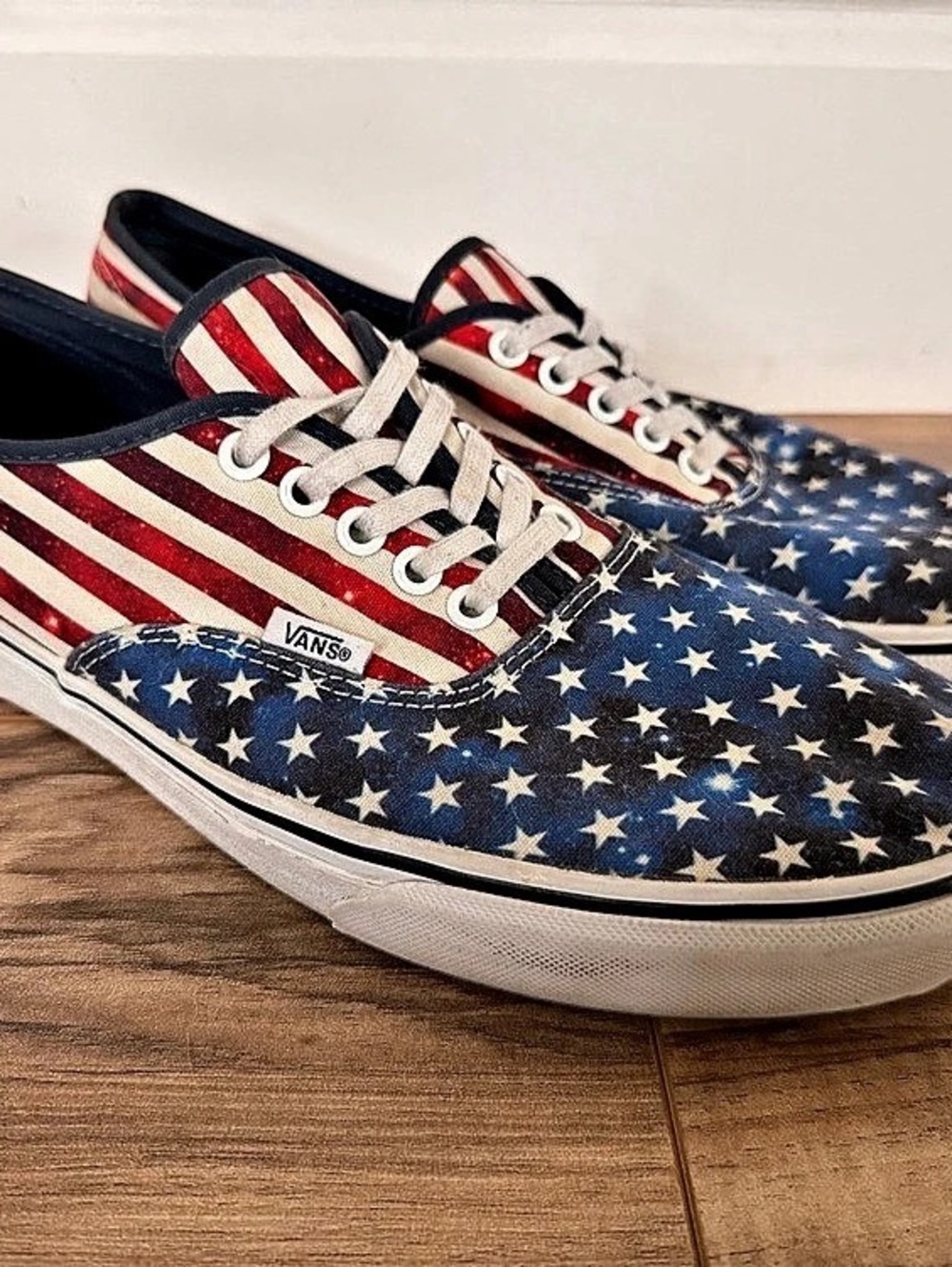 Vans Old Skool American Flag Color Block Sneakers Red, White, Blue Men’s Size 11